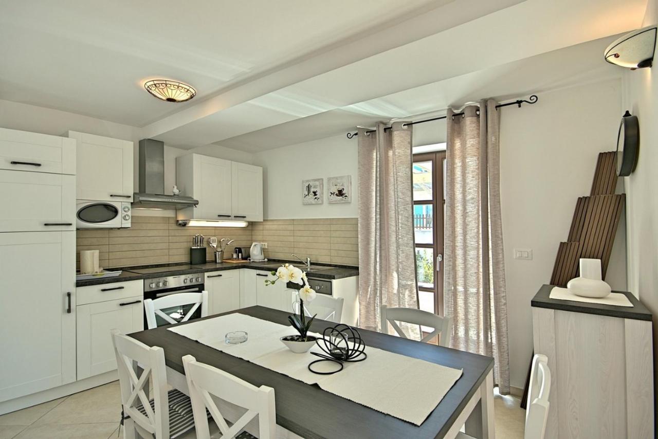 Luxury Stone Villa Zanelli Ližnjan Exteriör bild